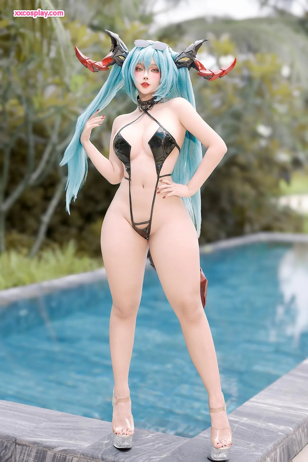 Sayo Momo as Regensburg (Azur Lane)